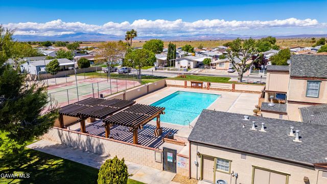 45465 E 25th Street # 11, Lancaster, CA 93535