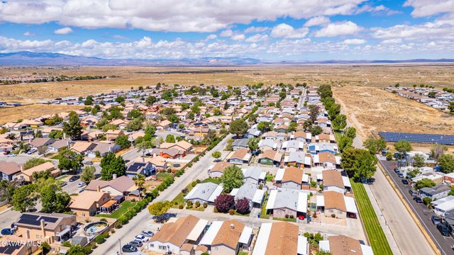 45465 E 25th Street # 11, Lancaster, CA 93535