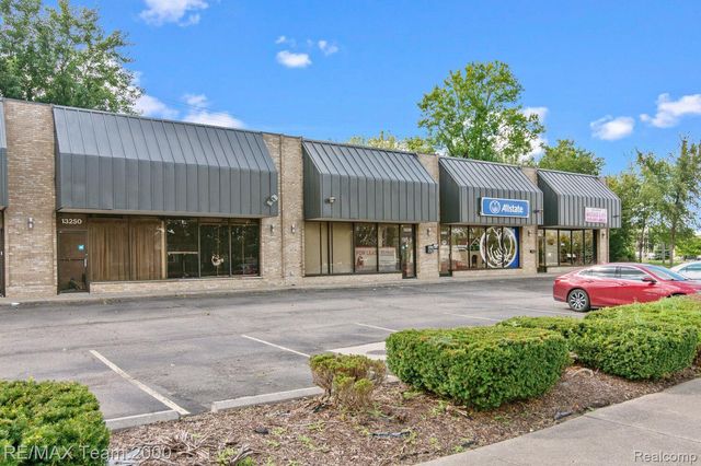 13270 TRENTON Road 3, Southgate, MI 48195