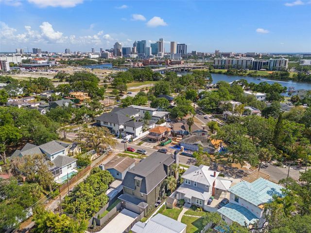 807 W PARK AVENUE, Tampa, FL 33602