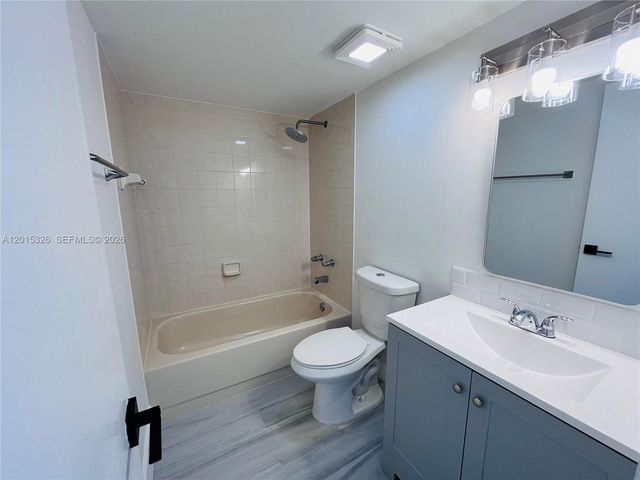 2055 SW 122nd Ave 507, Miami, FL 33175