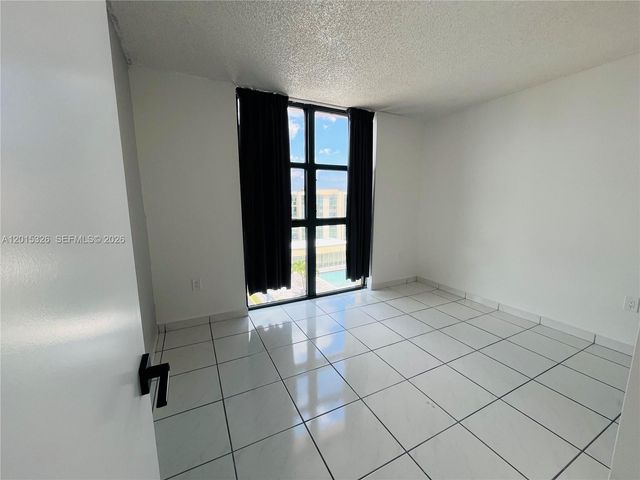 2055 SW 122nd Ave 507, Miami, FL 33175