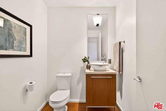 1155 S Grand Avenue 403, Los Angeles, CA 90015