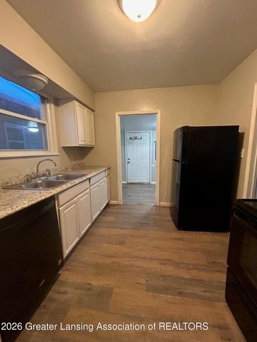 1530 New York Avenue, Lansing, MI 48906