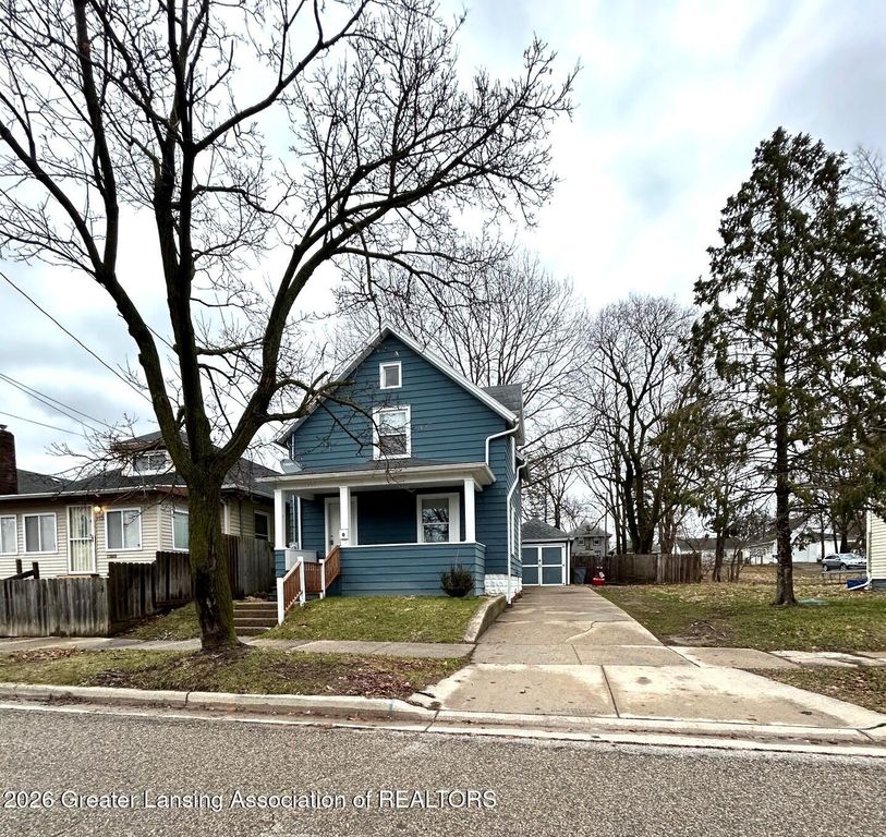 1530 New York Avenue, Lansing, MI 48906