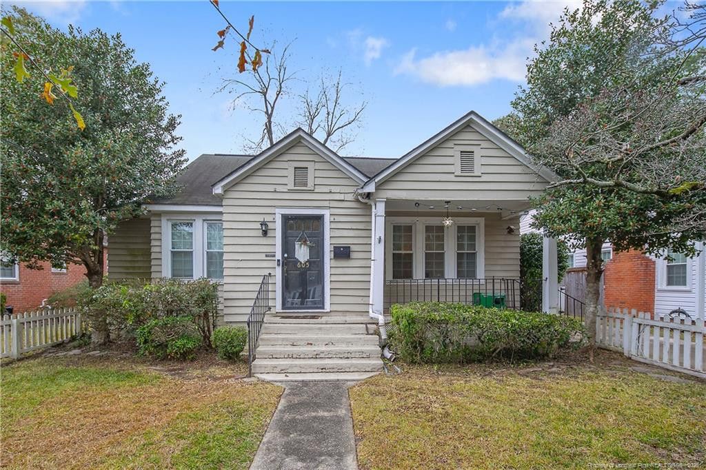 605 Greenland Drive, Fayetteville, NC 28305