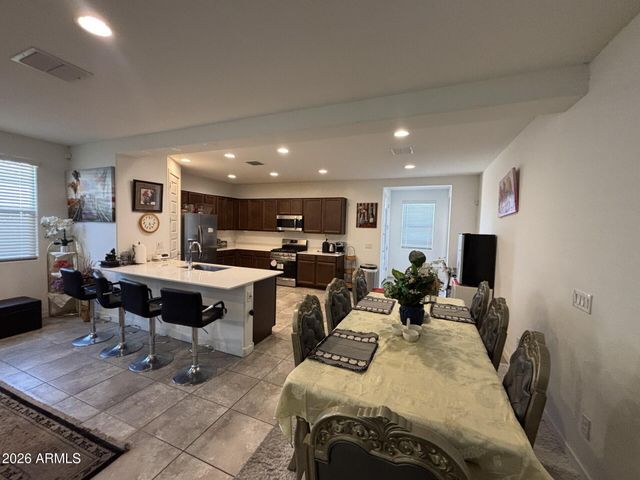 9409 W ATLANTIS Way, Tolleson, AZ 85353