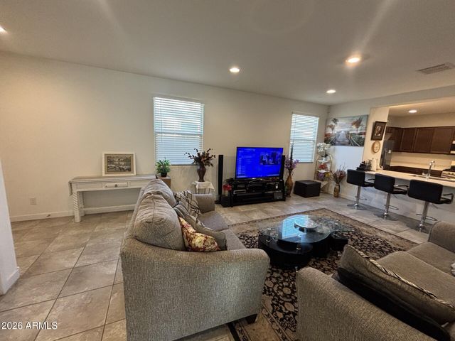 9409 W ATLANTIS Way, Tolleson, AZ 85353