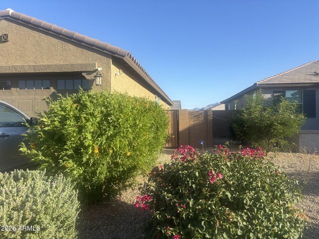 9409 W ATLANTIS Way, Tolleson, AZ 85353