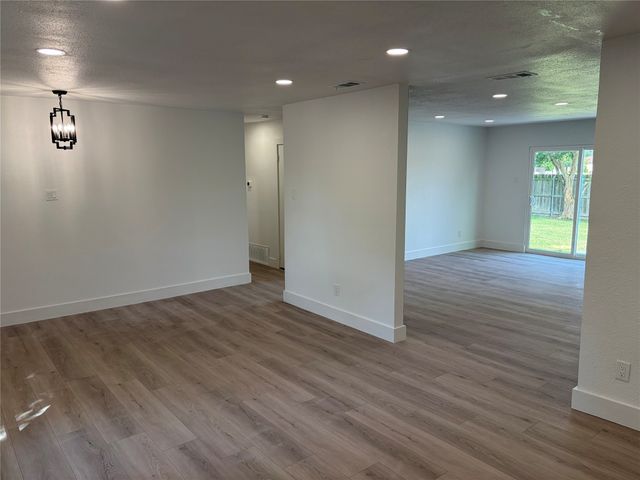 1006 Heritage Drive, Garland, TX 75043