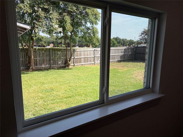 1006 Heritage Drive, Garland, TX 75043