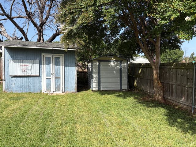 1006 Heritage Drive, Garland, TX 75043