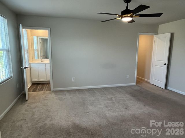 4320 Bowline Drive, Charlotte, NC 28269
