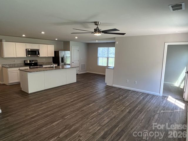 4320 Bowline Drive, Charlotte, NC 28269