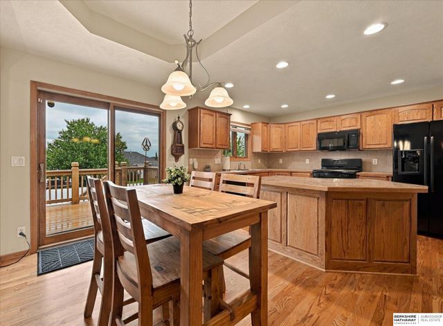 16228 Heather Street, Omaha, NE 68136