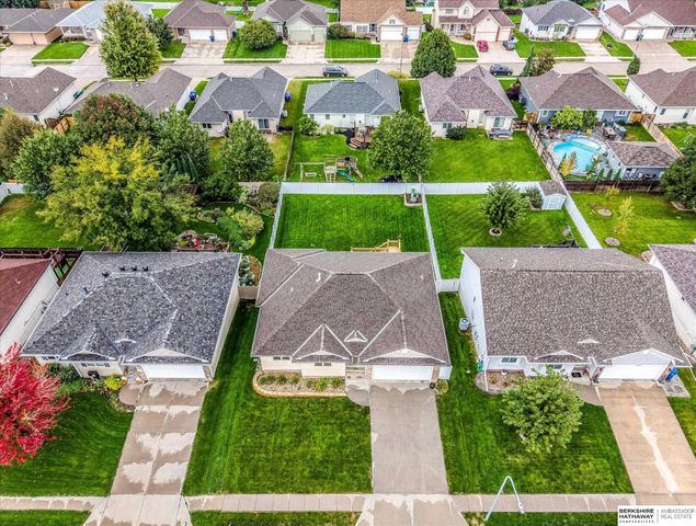 16228 Heather Street, Omaha, NE 68136