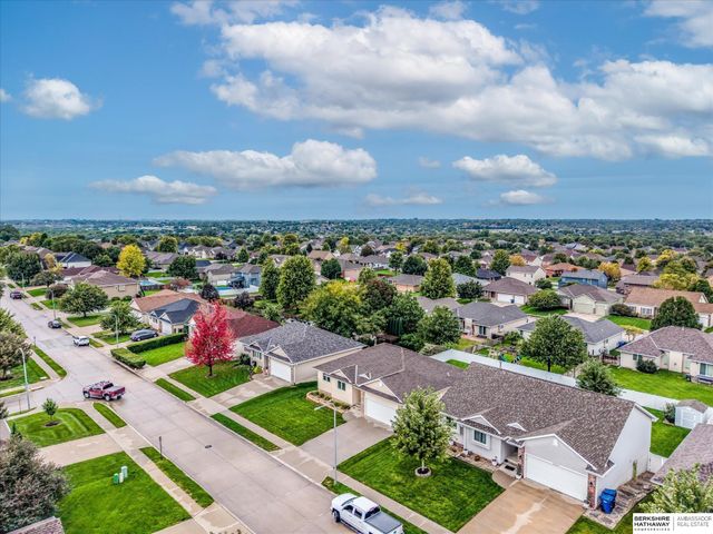 16228 Heather Street, Omaha, NE 68136