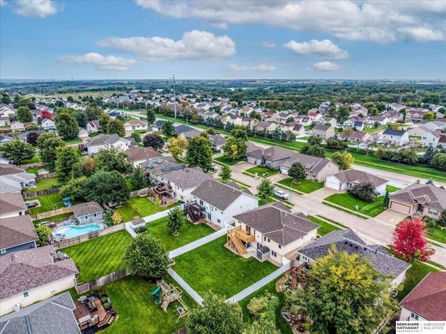 16228 Heather Street, Omaha, NE 68136