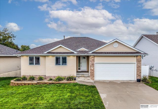 16228 Heather Street, Omaha, NE 68136