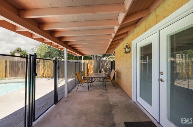 4304 Milo Avenue, Bakersfield, CA 93313