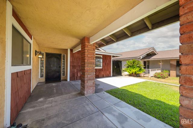 4304 Milo Avenue, Bakersfield, CA 93313
