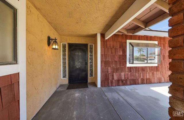 4304 Milo Avenue, Bakersfield, CA 93313