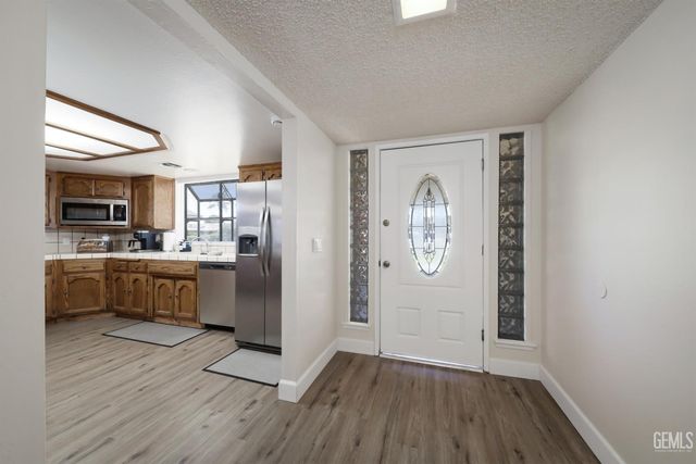 4304 Milo Avenue, Bakersfield, CA 93313