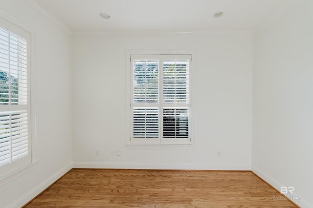 8899 North Court, Daphne, AL 36527