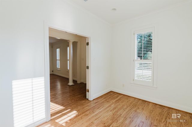 8899 North Court, Daphne, AL 36527