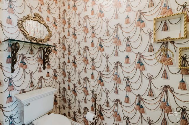 8899 North Court, Daphne, AL 36527