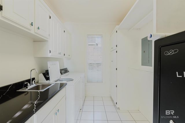 8899 North Court, Daphne, AL 36527