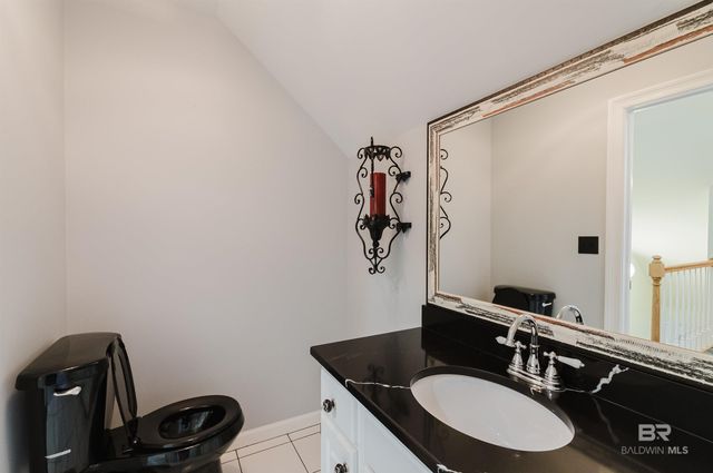 8899 North Court, Daphne, AL 36527