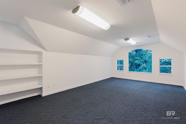 8899 North Court, Daphne, AL 36527