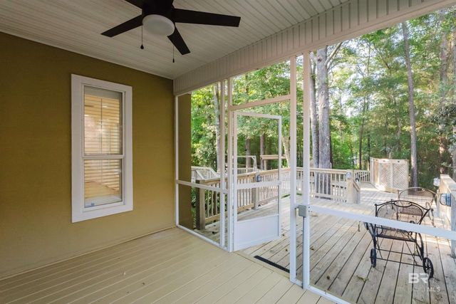 8899 North Court, Daphne, AL 36527