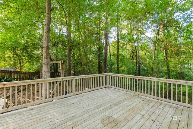 8899 North Court, Daphne, AL 36527