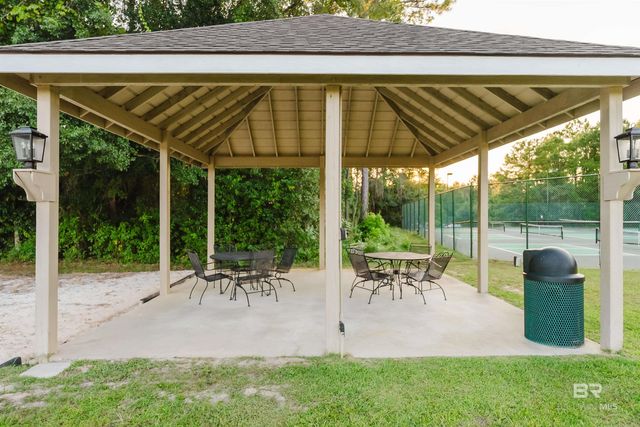 8899 North Court, Daphne, AL 36527