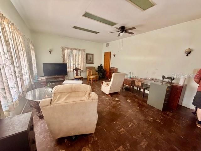 811 STATE ROAD 60 E, Lake Wales, FL 33853