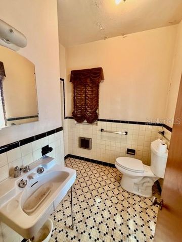 811 STATE ROAD 60 E, Lake Wales, FL 33853