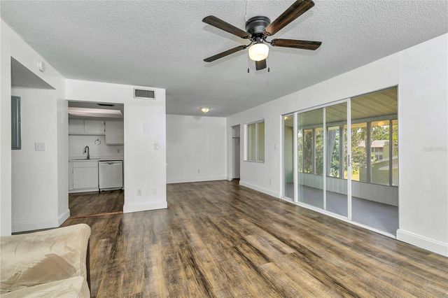 637 SILVER PASS B, Ocala, FL 34472