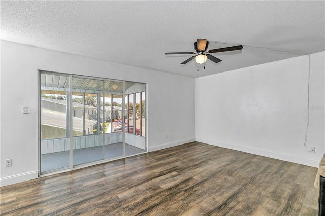 637 SILVER PASS B, Ocala, FL 34472