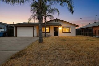 4361 Evelyn Dr, Olivehurst, CA 95961
