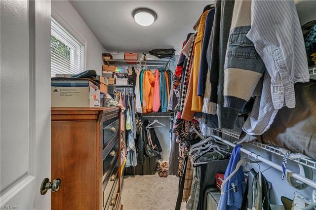 124 Cambridge PL, Hampton, VA 23669