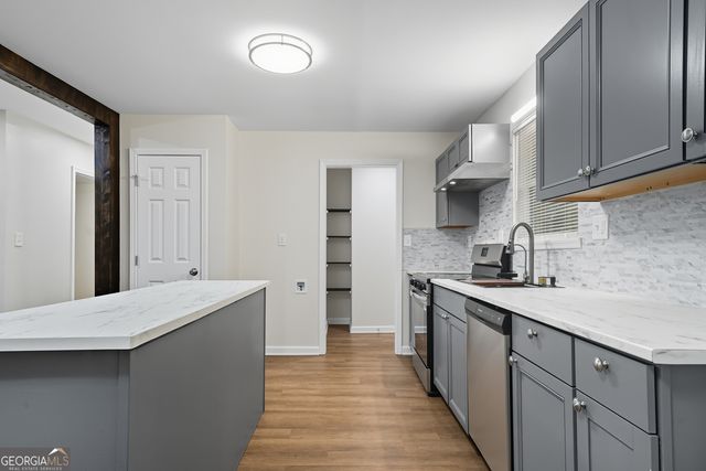 5420 Herndon Boulevard, Morrow, GA 30260