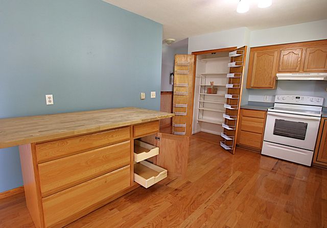 205 Prairie Avenue NE, Staples, MN 56479