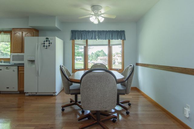 205 Prairie Avenue NE, Staples, MN 56479