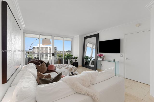 21055 Yacht Club Dr 1707, Aventura, FL 33180