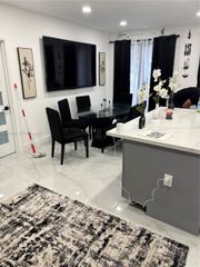 666 NE 164th Ter, Miami, FL 33162