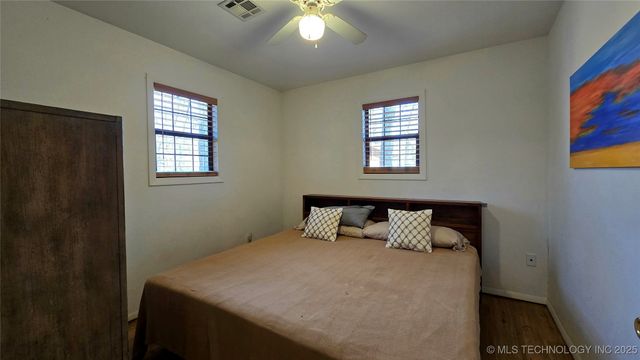 240 W French Street, Eufaula, OK 74432