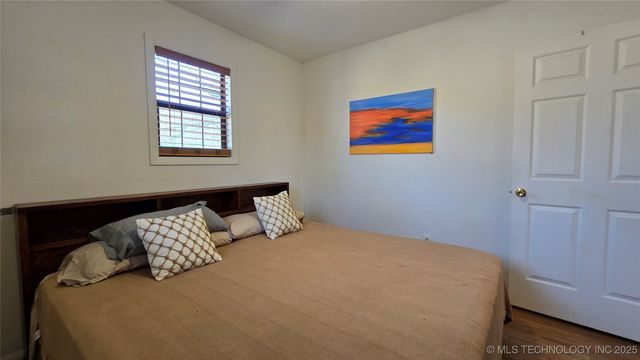 240 W French Street, Eufaula, OK 74432