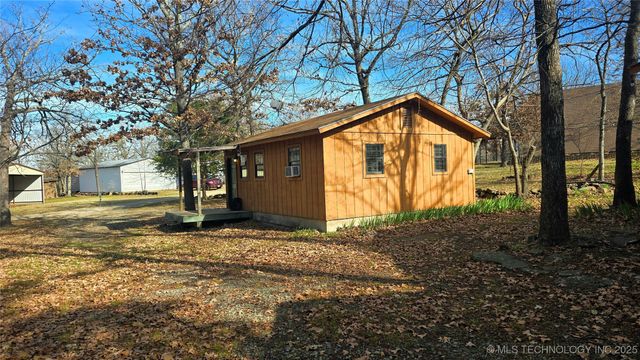 240 W French Street, Eufaula, OK 74432